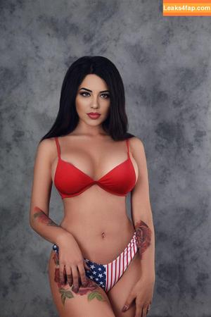 Alex Zedra photo #0742