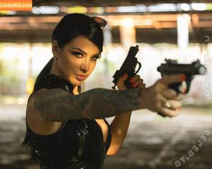 Alex Zedra photo #0885