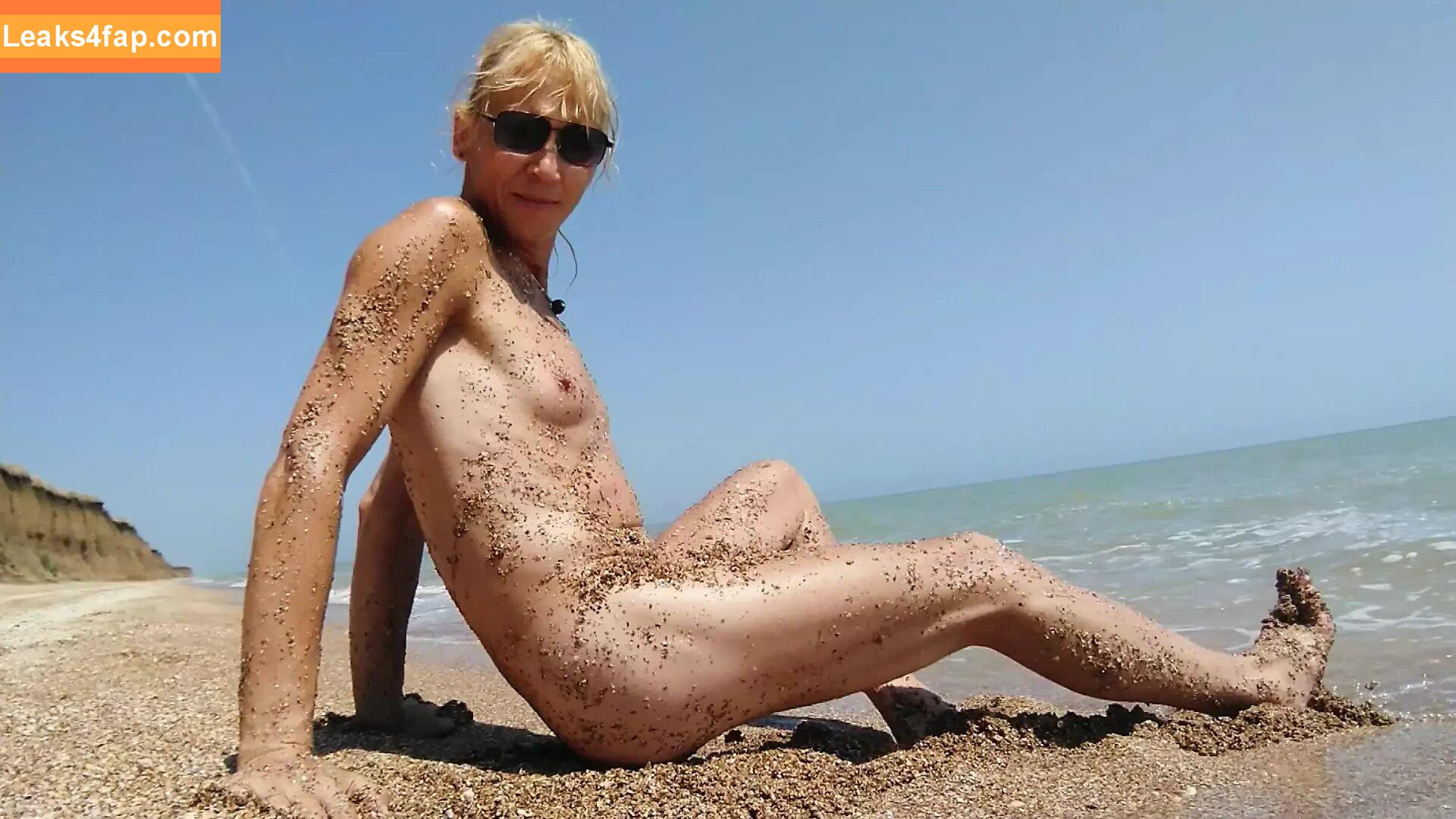 Alexa Barajas /  leaked photo photo #0015
