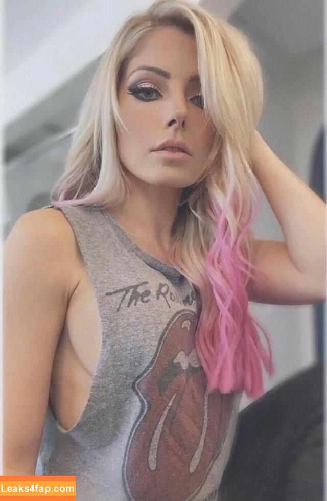 Alexa Bliss / WWE / alexa_bliss_wwe_ / alexafansite слитое фото фото #0042