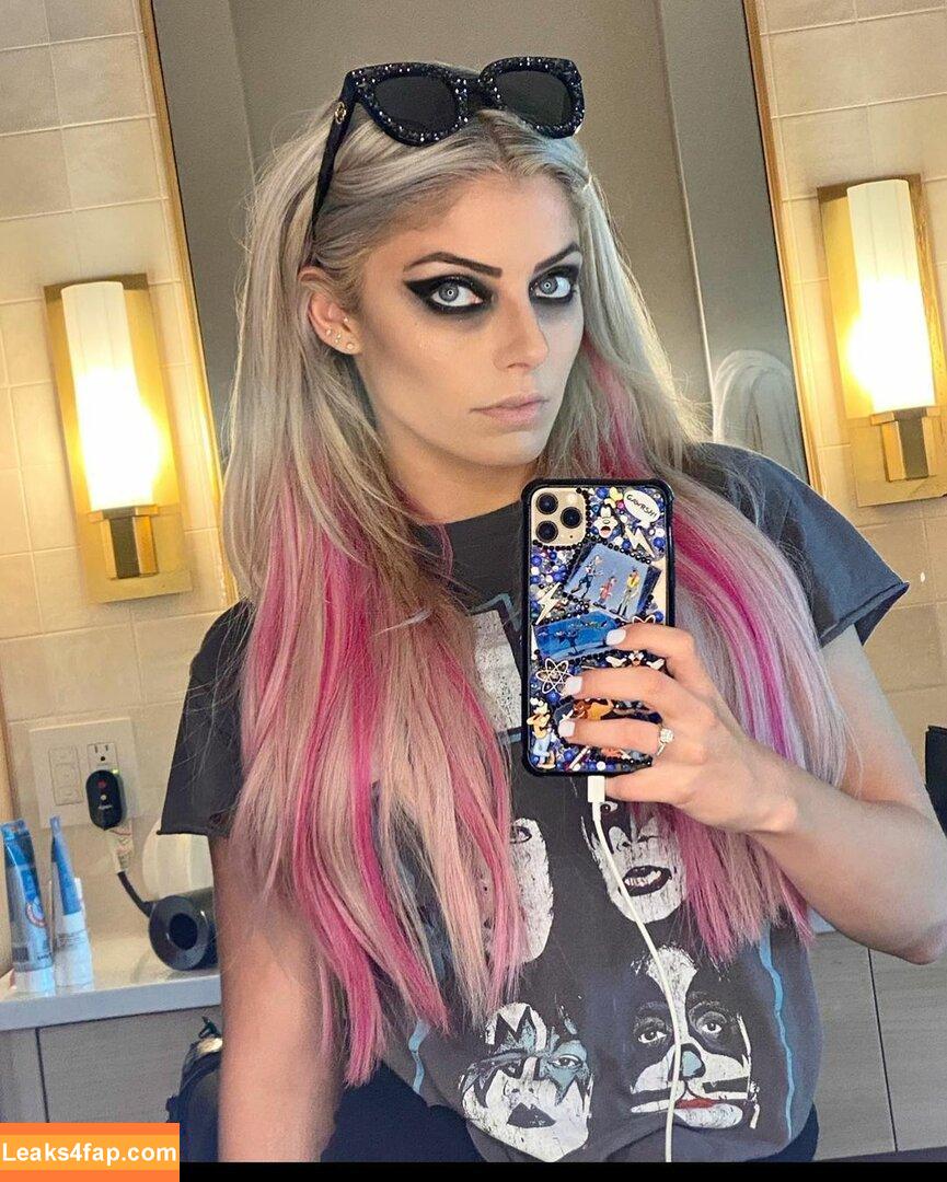 Alexa Bliss / WWE / alexa_bliss_wwe_ / alexafansite слитое фото фото #0107