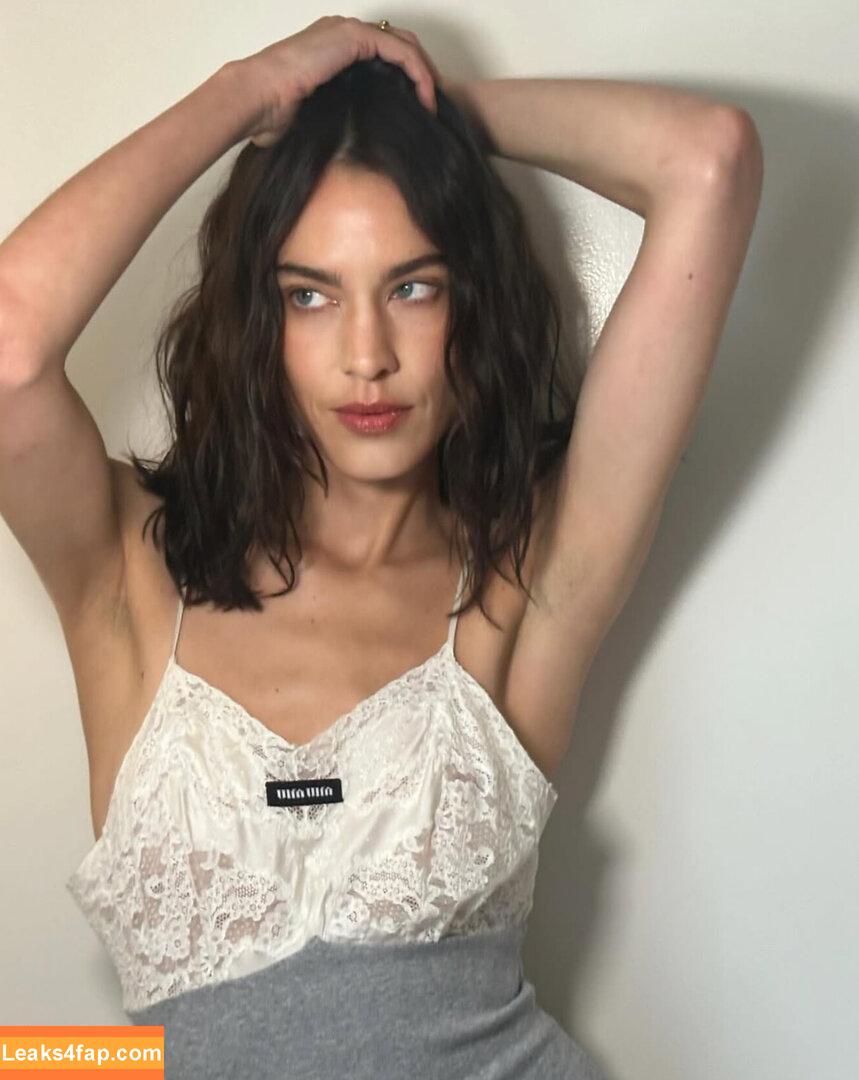 Alexa Chung / alexachung leaked photo photo #0050