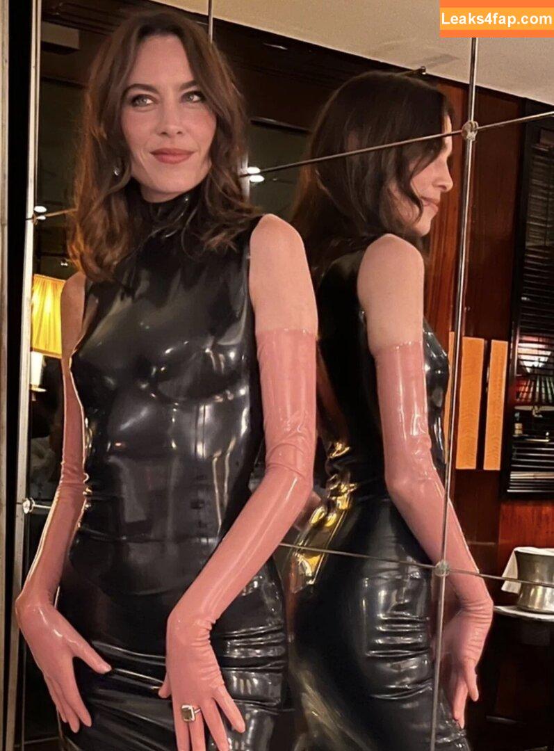 Alexa Chung / alexachung leaked photo photo #0052