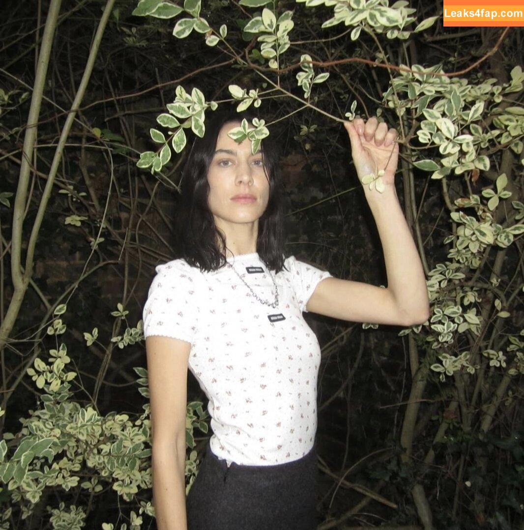 Alexa Chung / alexachung / https: leaked photo photo #0064