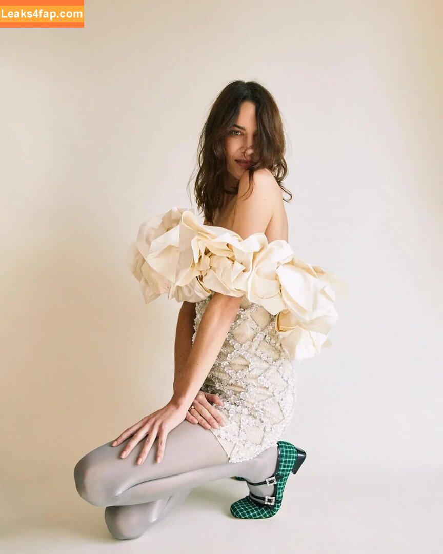 Alexa Chung / alexachung / https: leaked photo photo #0179