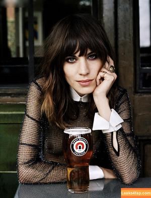 Alexa Chung photo #0023