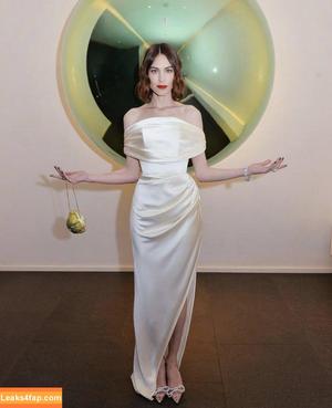 Alexa Chung photo #0100