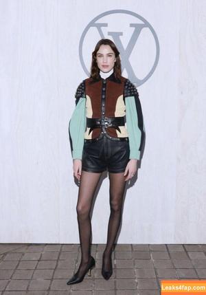Alexa Chung photo #0190