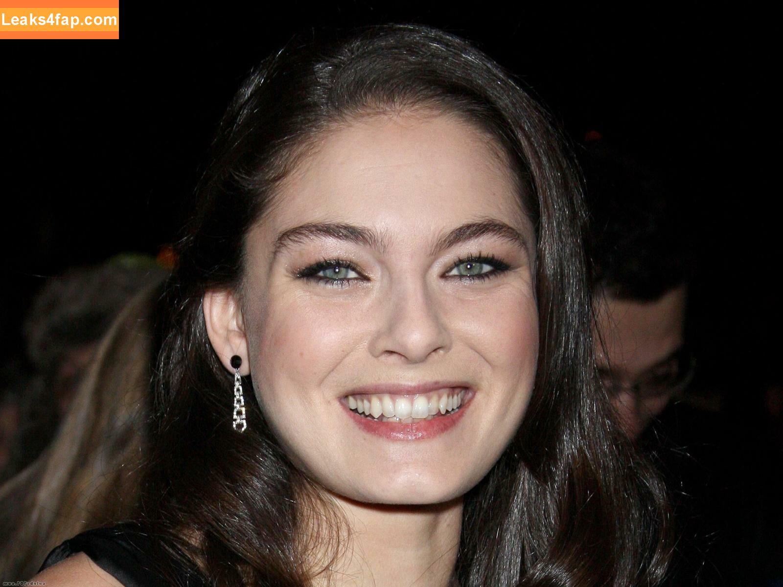 Alexa Davalos / alexakdavalos leaked photo photo #0016