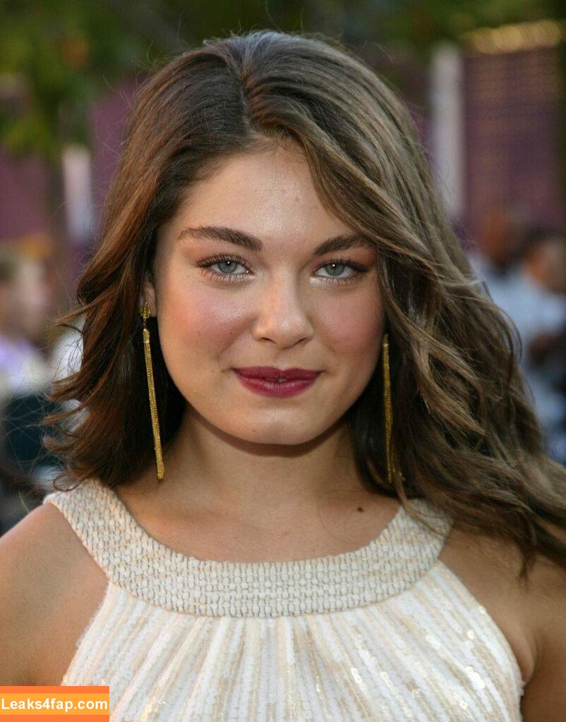 Alexa Davalos / alexakdavalos leaked photo photo #0030