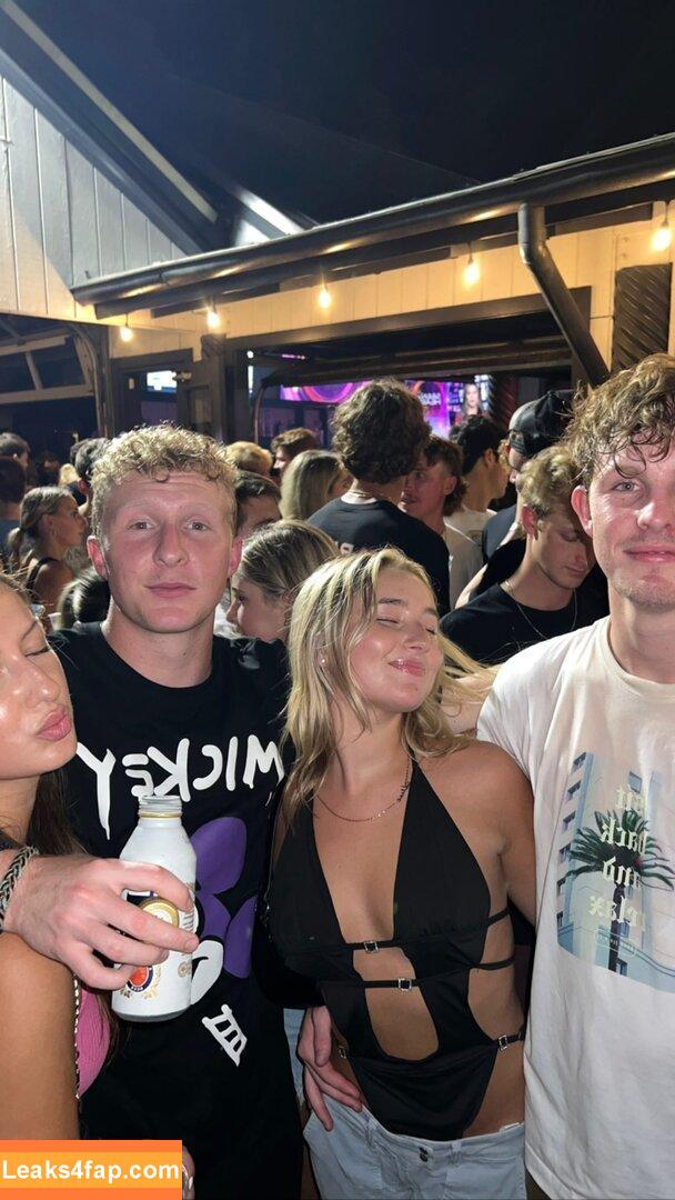 Alexa Meyer / alexameyerrr leaked photo photo #0012