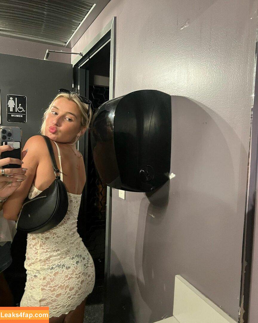 Alexa Meyer / alexameyerrr leaked photo photo #0022