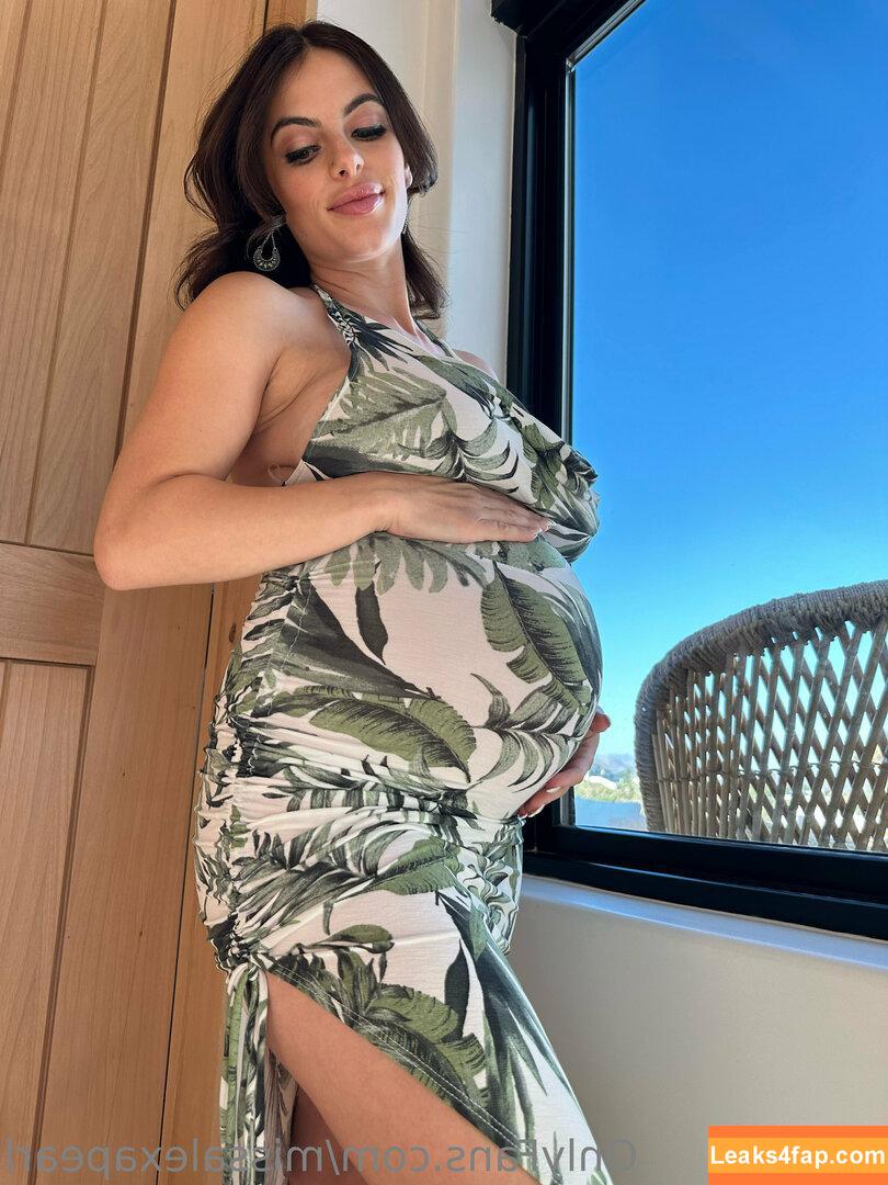 Alexa Pearl / Alexapearl / JosephX2k22 / alexa_pearlfans / missalexapearl leaked photo photo #2316