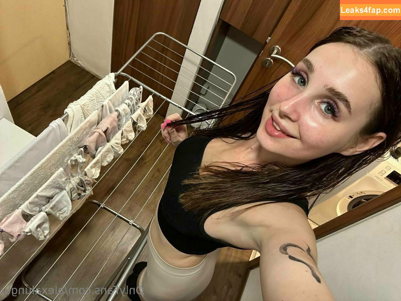 alexalungu /  leaked photo photo #0144
