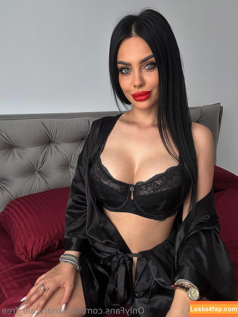 alexandra.ale_free / ale_free leaked photo photo #0078