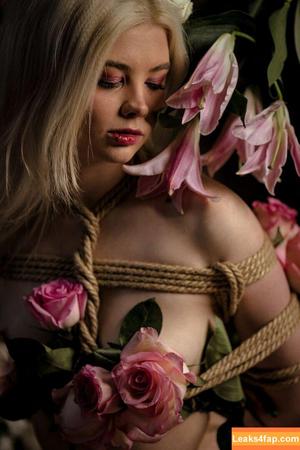 Alexandra Bessonova photo #0121