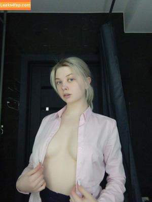 Alexandra Bessonova photo #0640