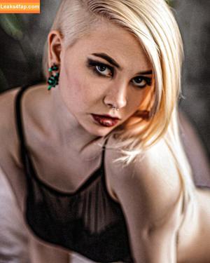 Alexandra Bessonova photo #1014