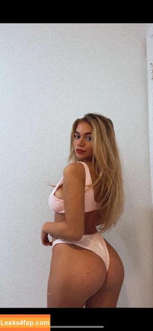 Alexandra Cockrill photo #0004