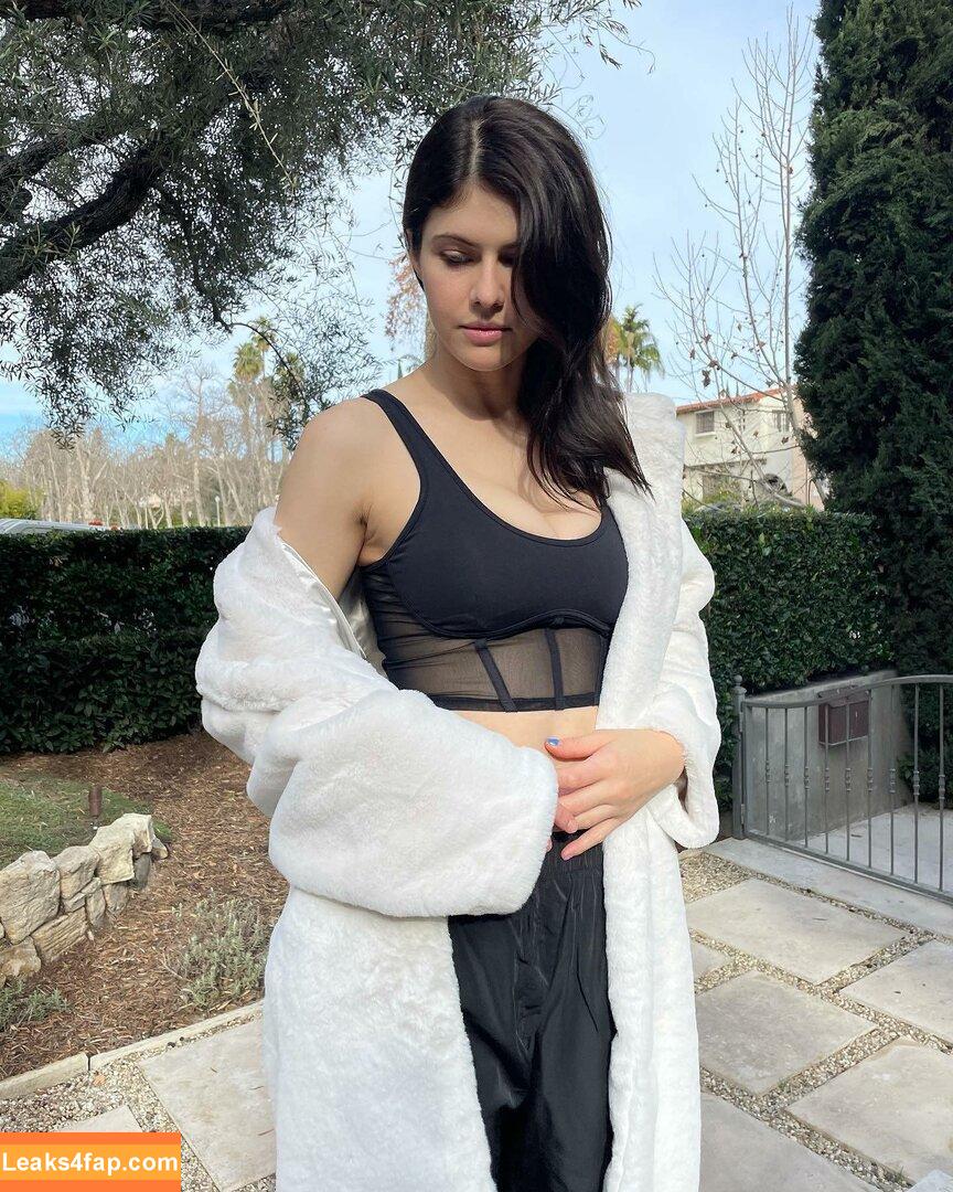 Alexandra Daddario / alexandradaddario leaked photo photo #0271