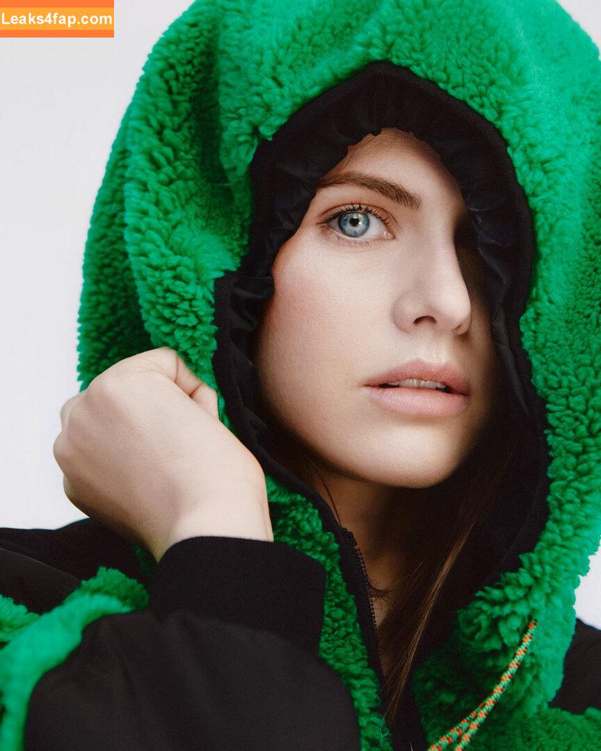 Alexandra Daddario / alexandradaddario leaked photo photo #0362