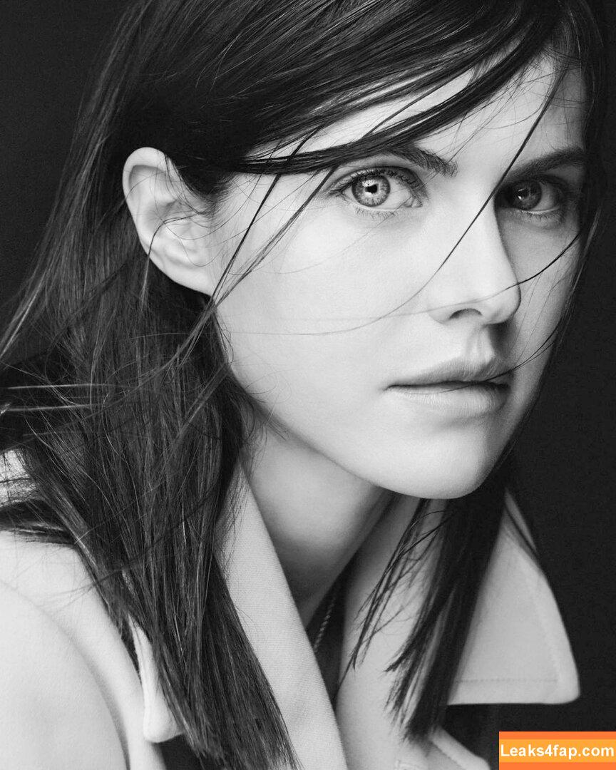 Alexandra Daddario / alexandradaddario leaked photo photo #0363