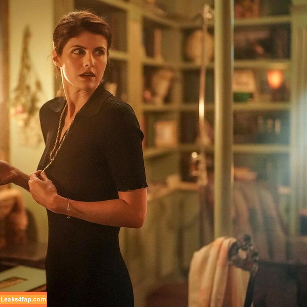 Alexandra Daddario / alexandradaddario leaked photo photo #0456