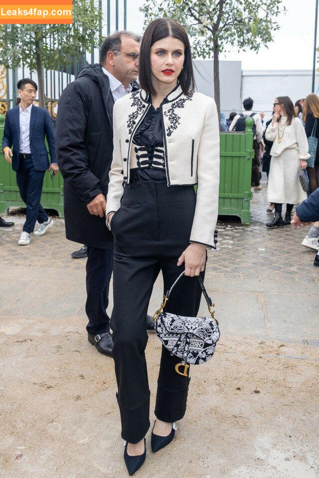 Alexandra Daddario / alexandradaddario слитое фото фото #0526