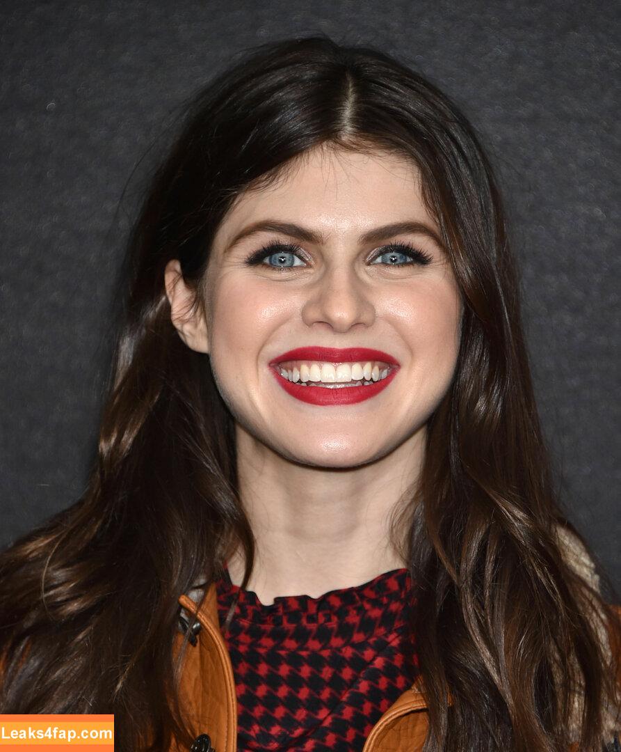 Alexandra Daddario / alexandradaddario слитое фото фото #0548