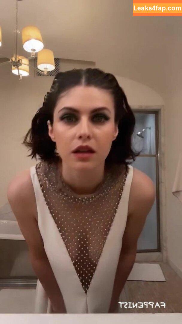 Alexandra Daddario / alexandradaddario слитое фото фото #0564