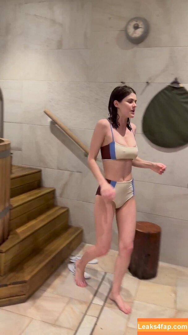 Alexandra Daddario / alexandradaddario leaked photo photo #0774