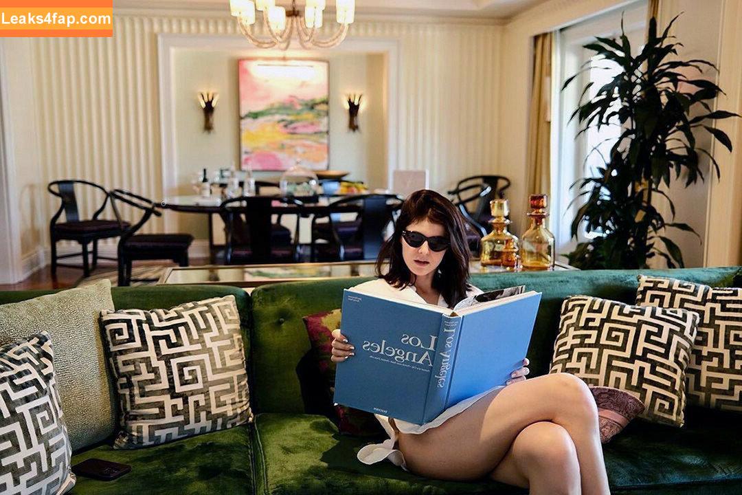 Alexandra Daddario / alexandradaddario слитое фото фото #0937