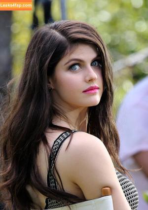 Alexandra Daddario photo #0192