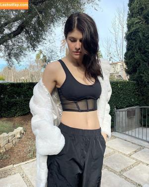 Alexandra Daddario photo #0272