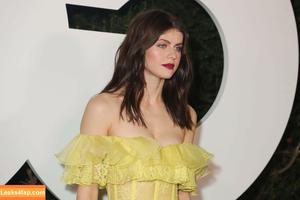 Alexandra Daddario photo #0376