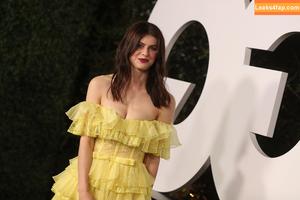 Alexandra Daddario photo #0386