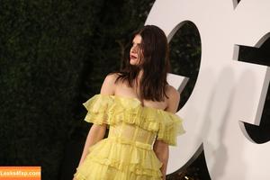 Alexandra Daddario photo #0387