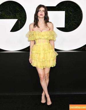 Alexandra Daddario photo #0390