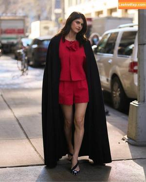 Alexandra Daddario photo #0420