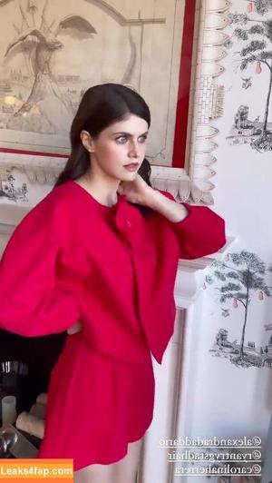 Alexandra Daddario photo #0427