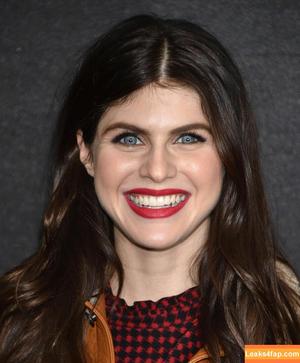 Alexandra Daddario photo #0546