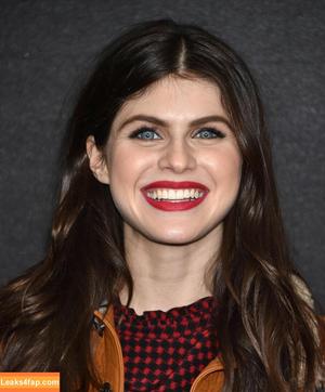 Alexandra Daddario photo #0548