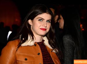 Alexandra Daddario photo #0553