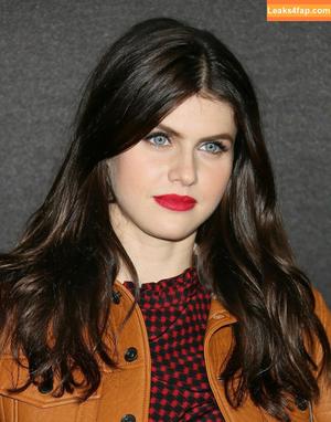 Alexandra Daddario photo #0558