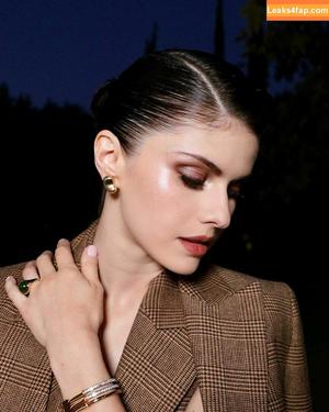 Alexandra Daddario photo #0600