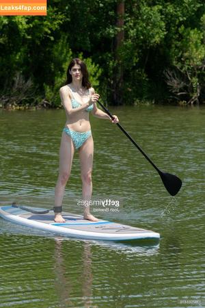 Alexandra Daddario photo #0674