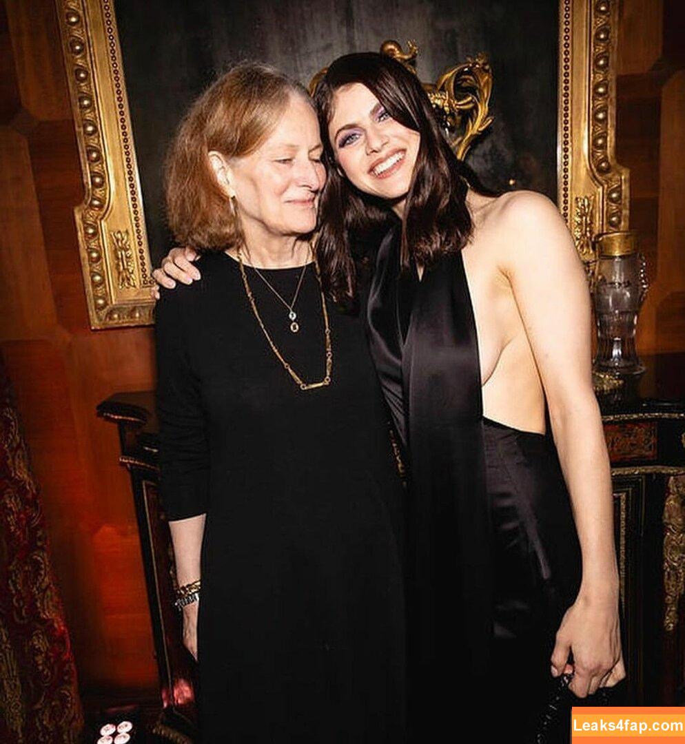 Alexandra Daddario / alexandradaddario слитое фото фото #1202