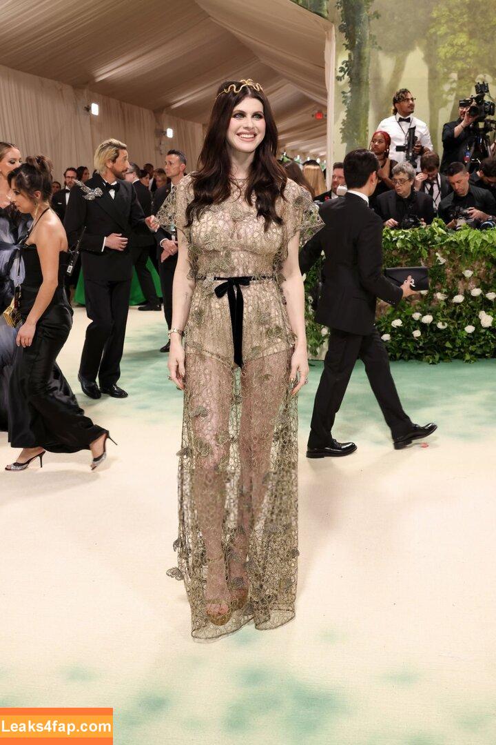 Alexandra Daddario / alexandradaddario слитое фото фото #1970