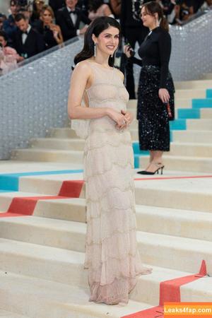 Alexandra Daddario фото #1004