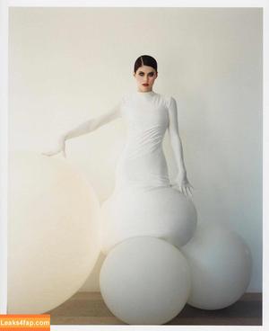 Alexandra Daddario фото #1026